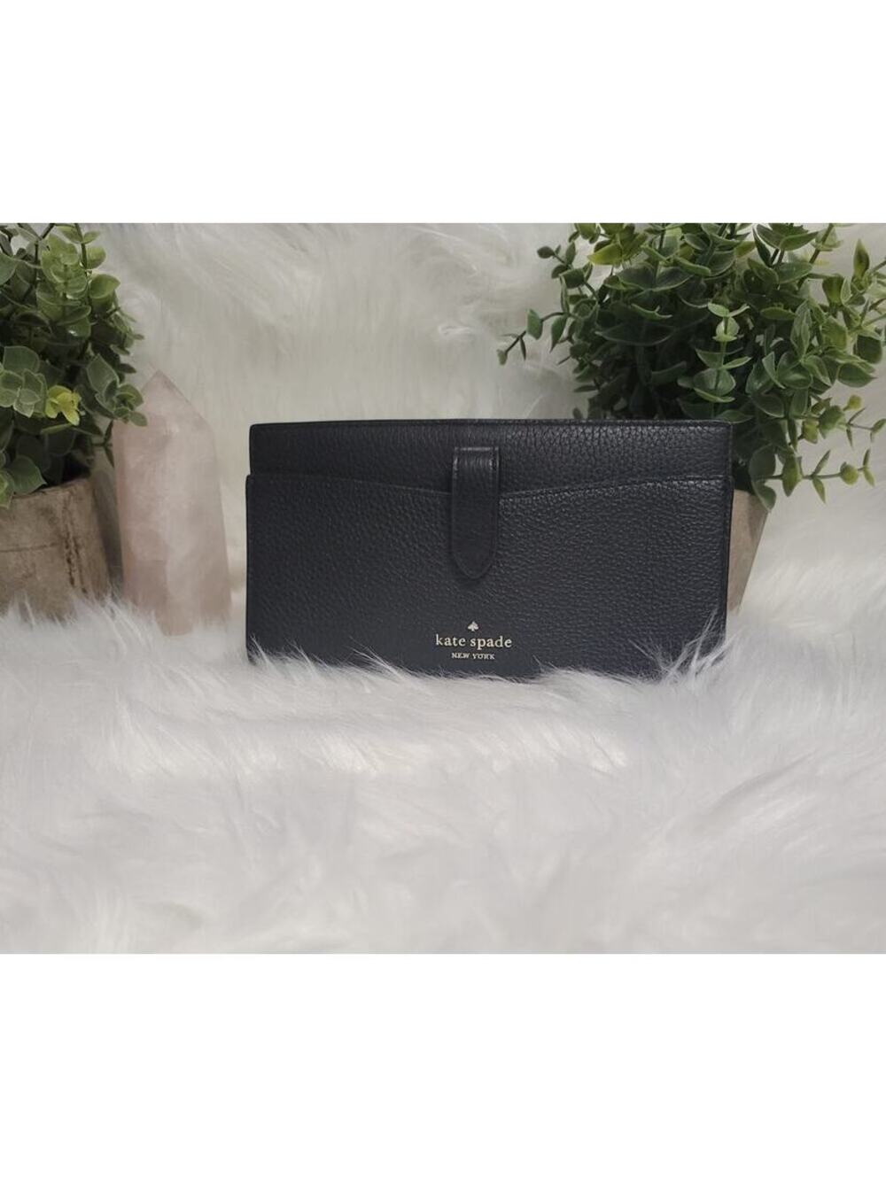 Kate Spade New York Leila Black Pebbled Leather Medium Phone Wristlet Wallet